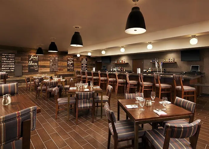 Hotel Four Points By Sheraton South Mountain