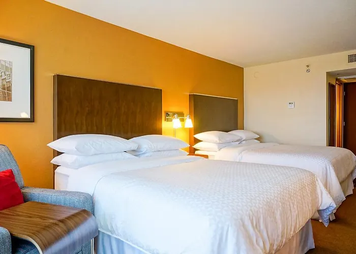 Four Points By Sheraton South Mountain Hotel