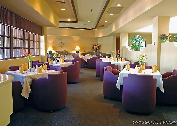 Four Points By Sheraton South Mountain