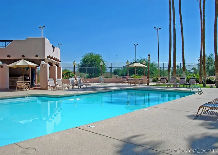 Four Points By Sheraton South Mountain Hotel