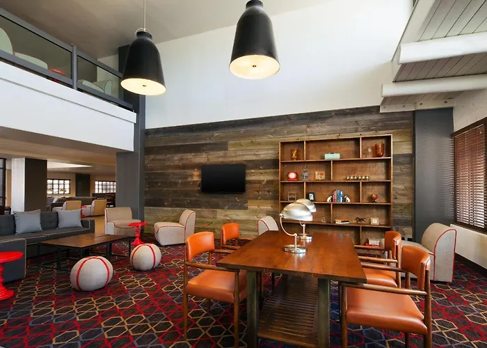 Four Points By Sheraton South Mountain 4* Phoenix